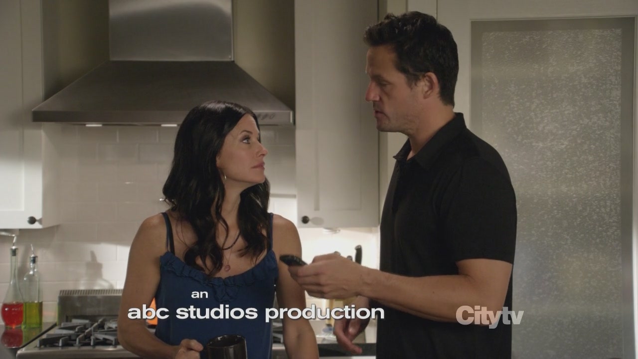 2x01_0563.jpg 2x01_0563.jpg