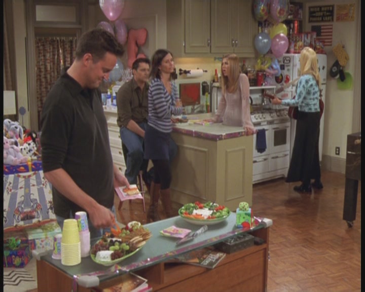 friends_7162.jpg friends_7162.jpg