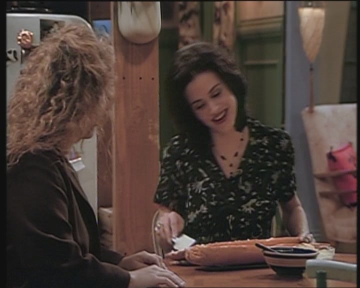 KMP-DVD0305.jpg KMP-DVD0305.jpg