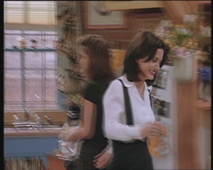 KMP-DVD0413.jpg KMP-DVD0413.jpg