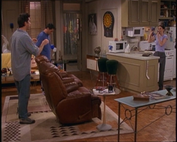 KMP-DVD0126.jpg