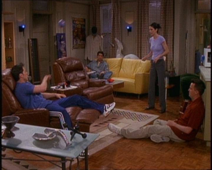 KMP-DVD0270.jpg KMP-DVD0270.jpg