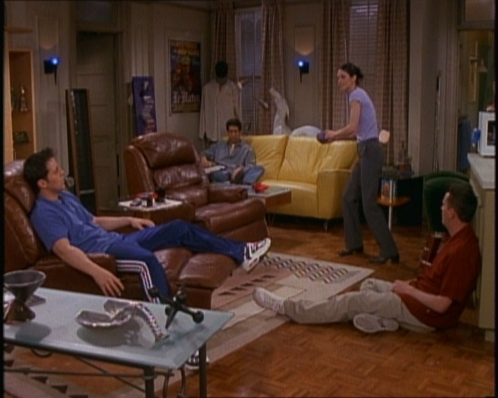 KMP-DVD0273.jpg KMP-DVD0273.jpg