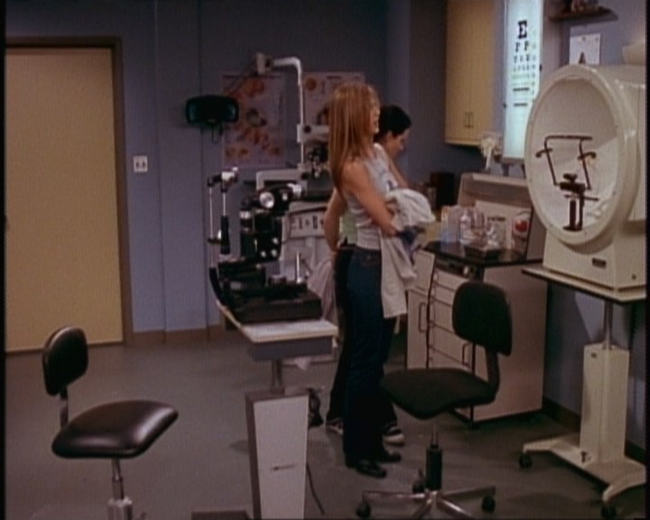 KMP-DVD0481.jpg