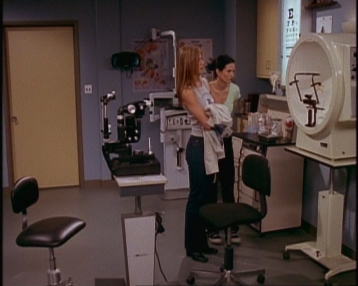 KMP-DVD0482.jpg