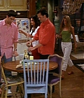 Friends_CapS07E01_075.JPG