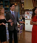 Friends_CapS07E01_210.JPG