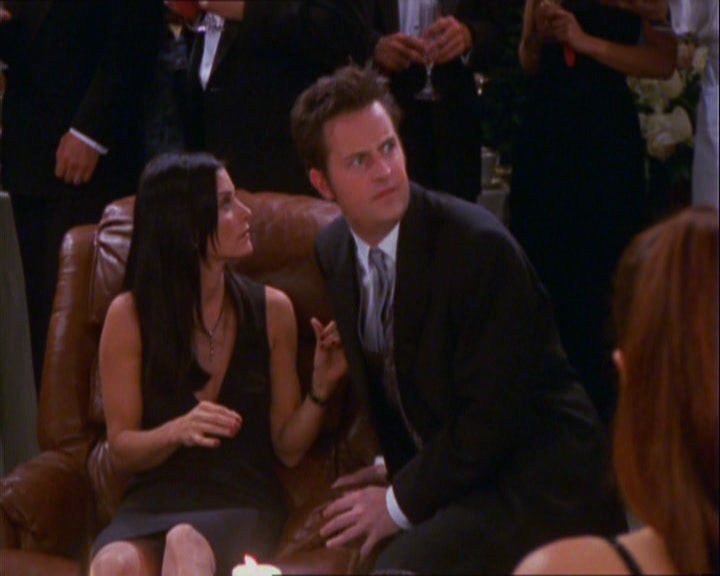 friends9_348.jpg friends9_348.jpg